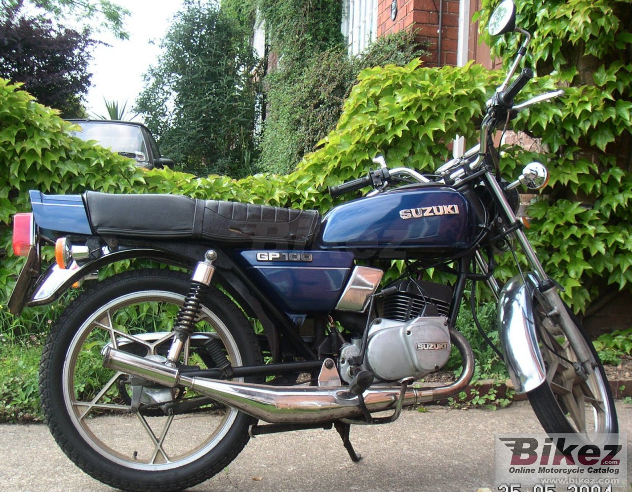 Suzuki GP 125 picture